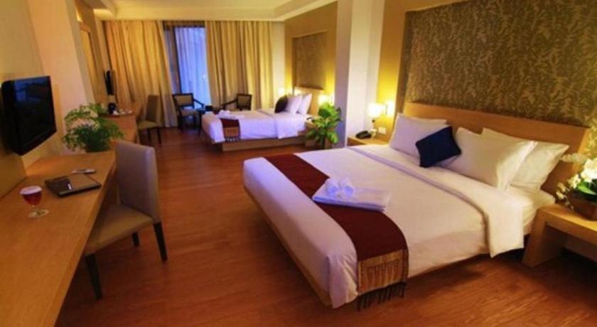 The Axana Hotel Padang  Zewnętrze zdjęcie
