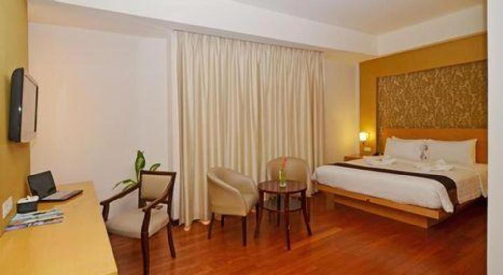 The Axana Hotel Padang  Zewnętrze zdjęcie