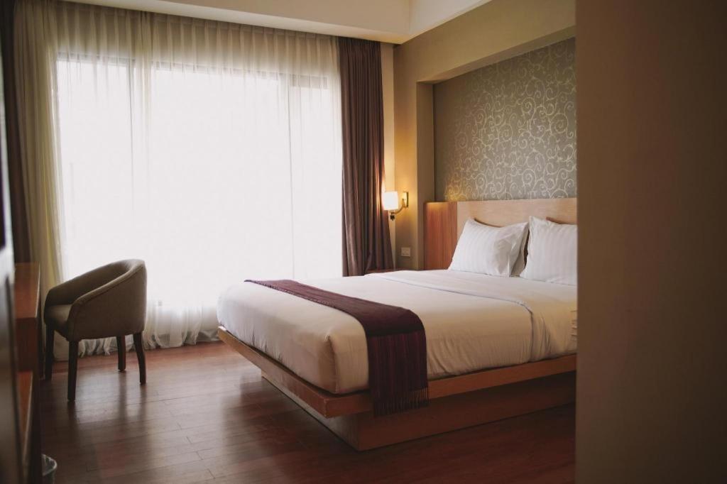 The Axana Hotel Padang  Zewnętrze zdjęcie