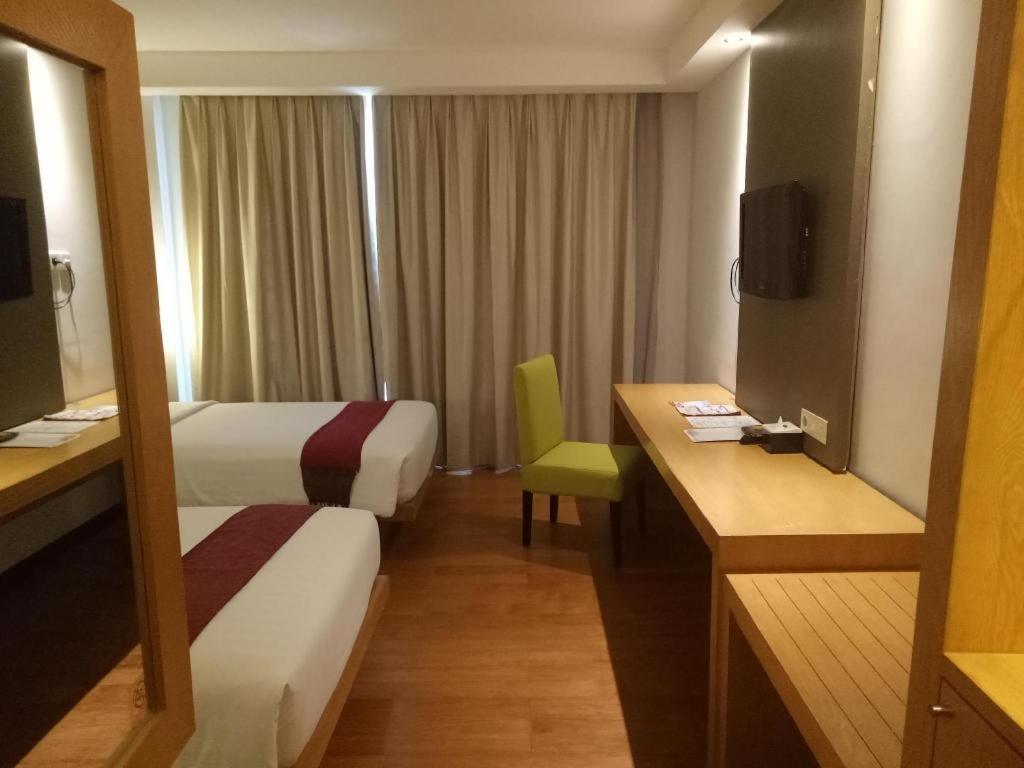 The Axana Hotel Padang  Zewnętrze zdjęcie