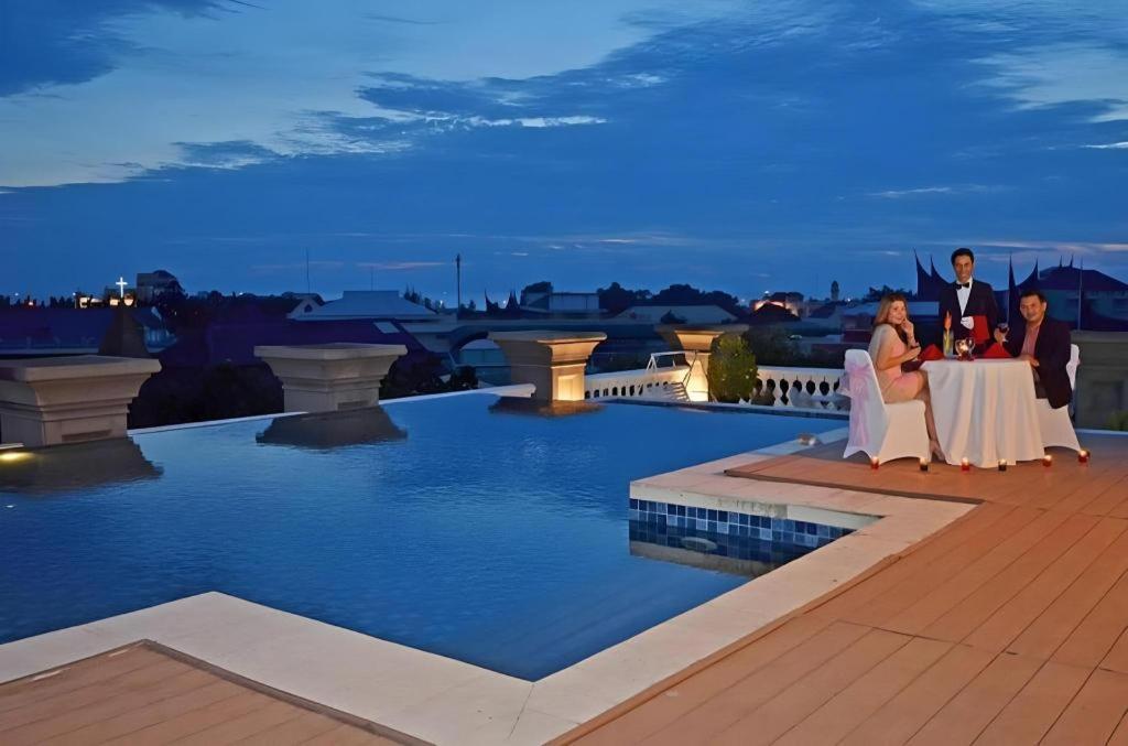 The Axana Hotel Padang  Zewnętrze zdjęcie